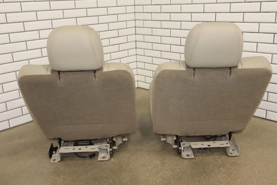 03-06 Cadillac Escalade SWB Shale Leather Heated 2nd Row Captains Chairs