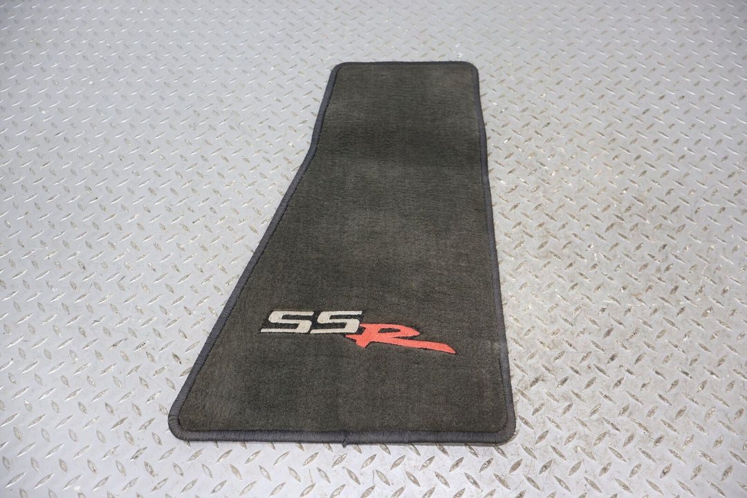 03-06 Chevy SSR LH & RH Pair of OEM Cloth Floor Mats (Ebony 192) See Notes