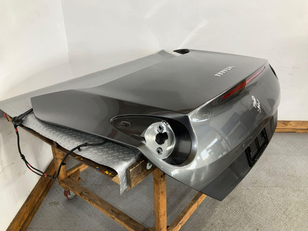 08-14 Ferrari California Rear Trunk  W/3rd Brake Light (Grigio Silverstone 740)