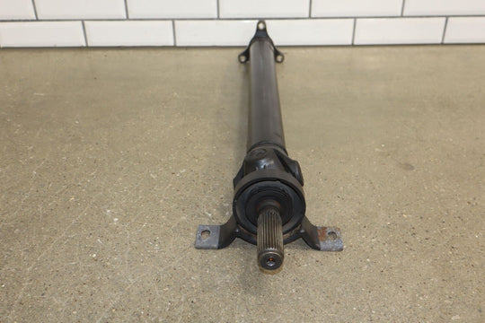 18-23 Chevy Camaro 6.2L LT1 Auto Transmission Rear Driveshaft 2 Piece