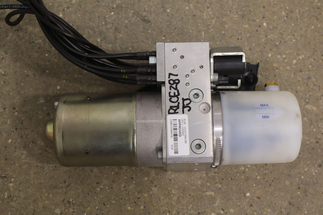 2016-2023 Chevy Camaro Convertible Lift Pump / Motor with Lines and Cylinders