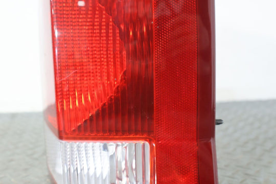 02-06 Cadillac Escalade Short WB Rear Right RH Tail Light Lamp (Tested) OEM