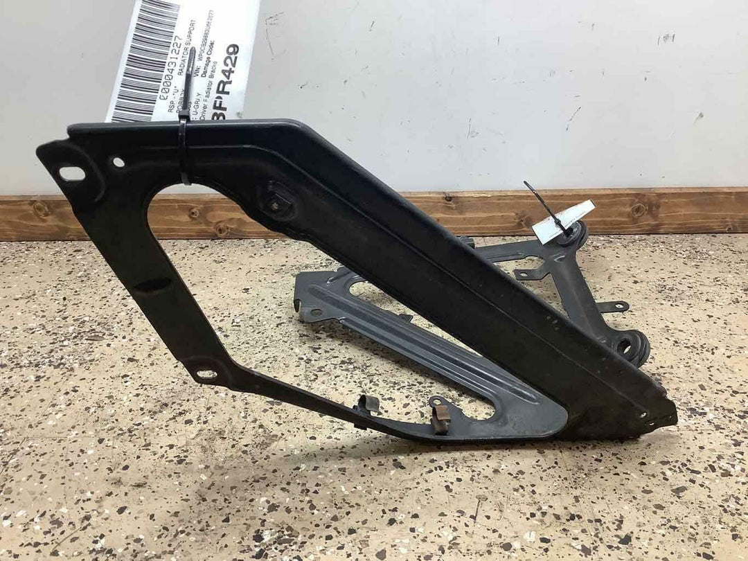 99-05 Porsche 996 911 986 Boxster Driver Radiator Bracket Mount Left 99610603361