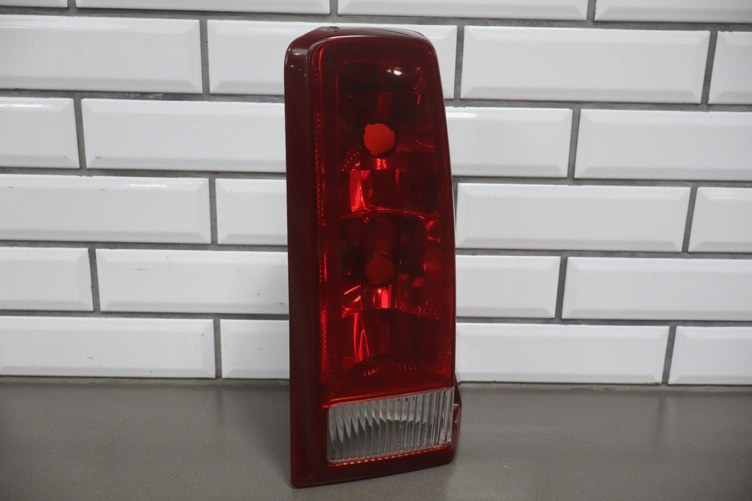 https://i.ebayimg.com/00/s/MTA2N1gxNjAw/z/ON8AAeSwVpNpwpyw/$_57.JPG?set_id=8800005007