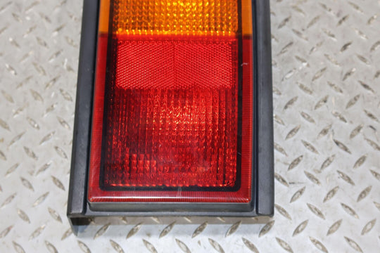 03-04 Hummer H2 Left LH Driver Tail Light Tail Lamp (Body Mounted) OEM Tested