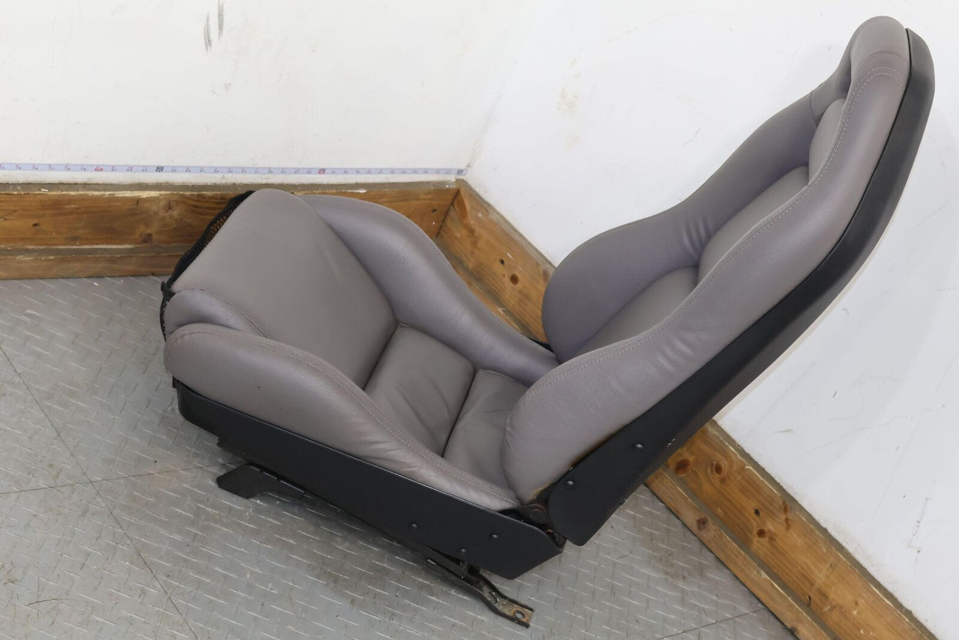 92-95 Dodge Viper RT10 Left LH Driver OEM Leather Seat (Grey) Nice Condition 15K