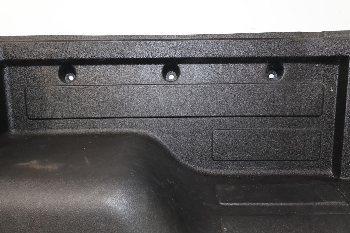 05-07 Hummer H2 SUT Left LH UPPER Bed Side Moulding (Textured Black) SUT ONLY