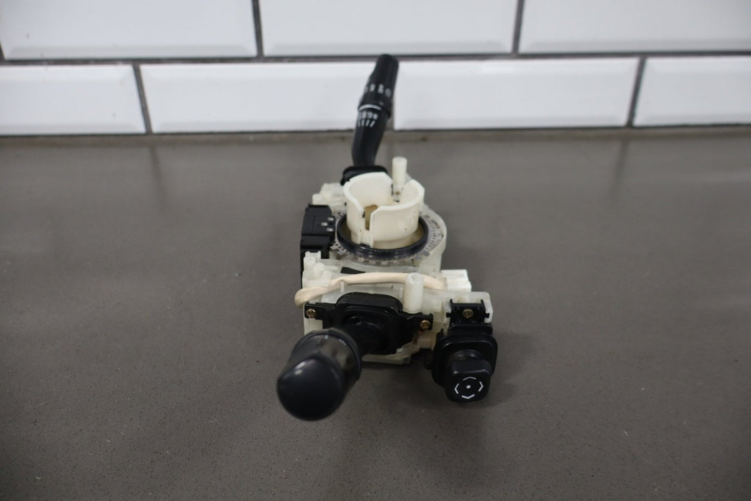 47331253