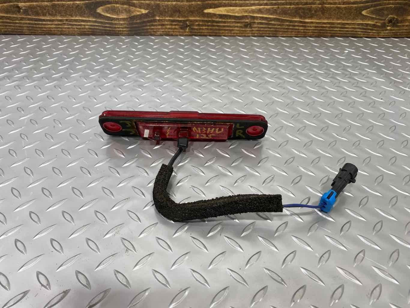 03-09 Hummer H2 Rear Left (Quarter Mount) Red LED Side Marker Light OEM Tested