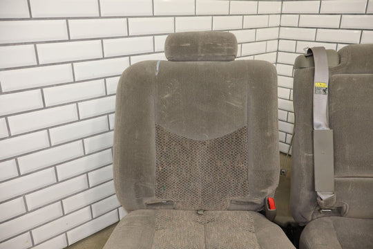 2003-2006 Chevy Suburban 2nd Row Cloth Captains Chair Seats (Dark Charcoal 92D)