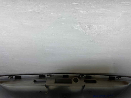 03-09 Mercedes E350 W211 Rear Tail Finish Pael (Calcite White 650U) See Notes