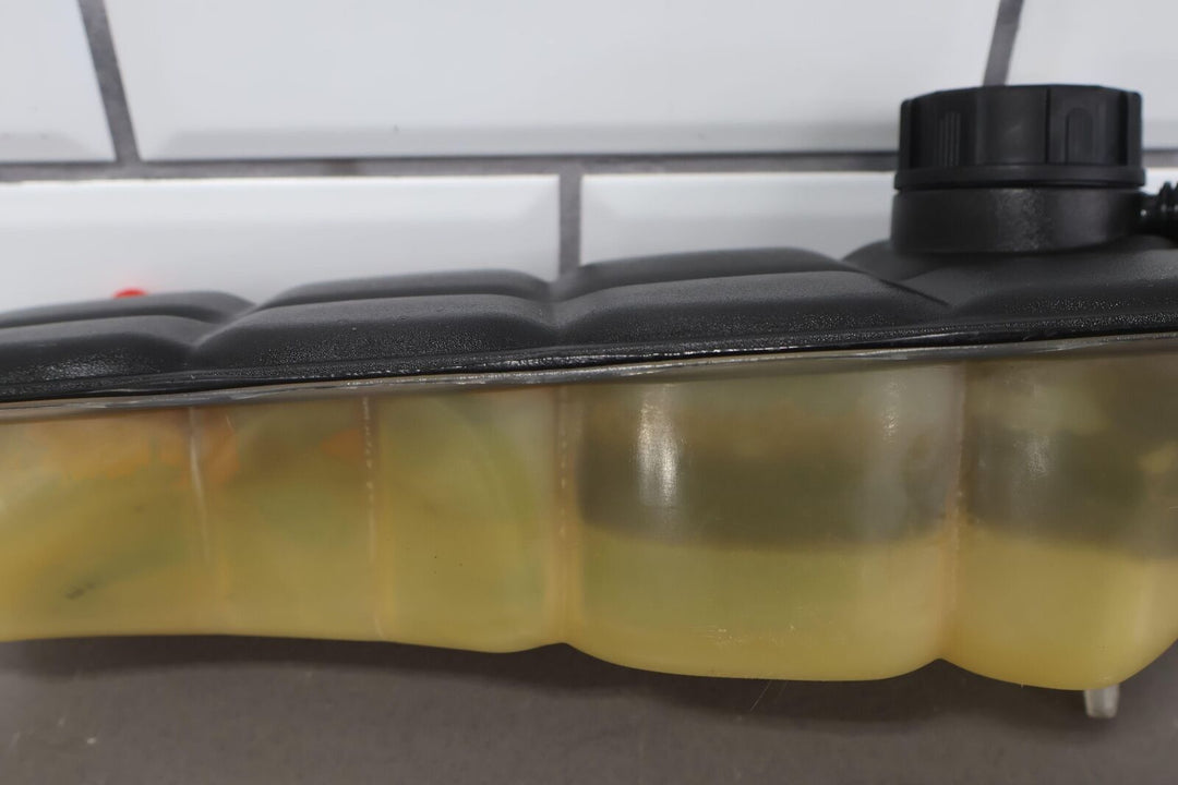 05-13 Chevy C6 Corvette Engine Coolant Recovery Bottle Reservoir W/ Cap