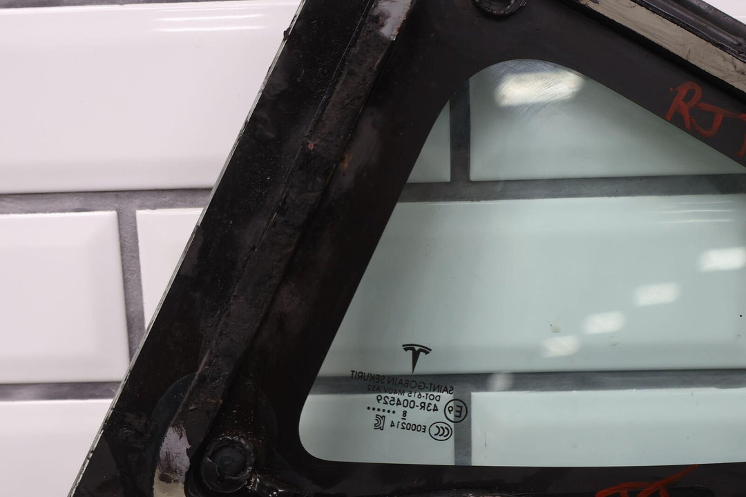 17-23 Tesla Model 3 Rear Right RH Quarter Window Grame W/ Frame (See Photos)