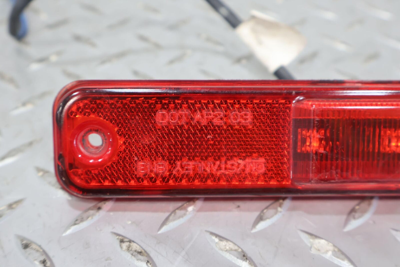 03-09 Hummer H2 Rear Left LH Red LED Side Marker Light Lamp OEM Tested