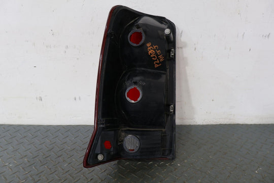 02-06 Cadillac Escalade Short WB Rear Right RH Tail Light Lamp (Tested) OEM