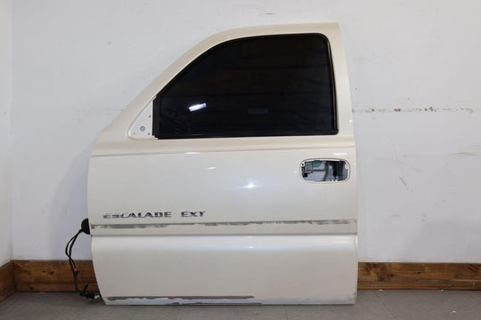 02-06 Cadillac Escalade EXT Front Left LH Door W/ Glass (White Diamond 98U)