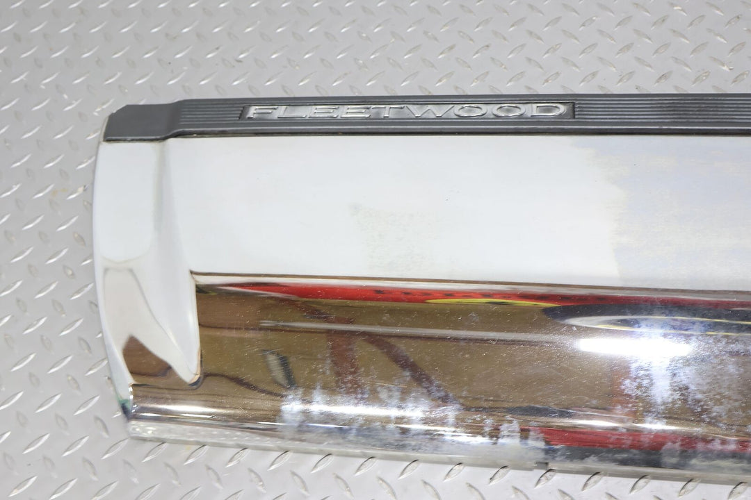 93-96 Cadillac Fleetwood Front Left LH Lower Door Moulding (Chrome/Gray)