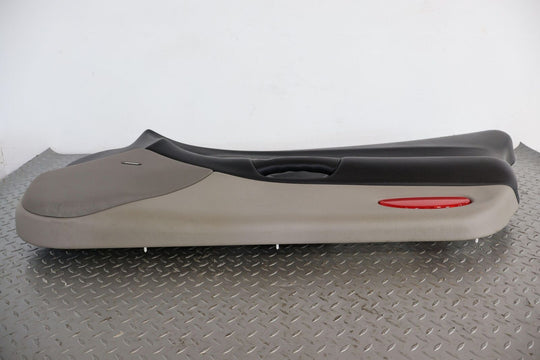 97-04 Chevy Corvette C5 Right RH Passenger Door Trim Panel (Light Gray 92i)