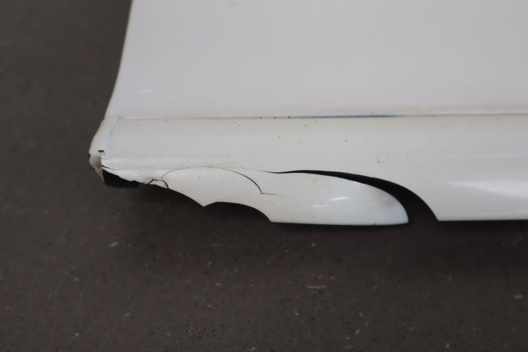 04-09 Lexus GX470 RH Right Passenger Front Door Molding Blizzard Pearl (070)