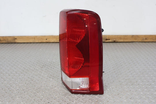 03-06 Cadillac Escalade Long Wheel Base Rear Right RH Tail Light (Tested) Hazy