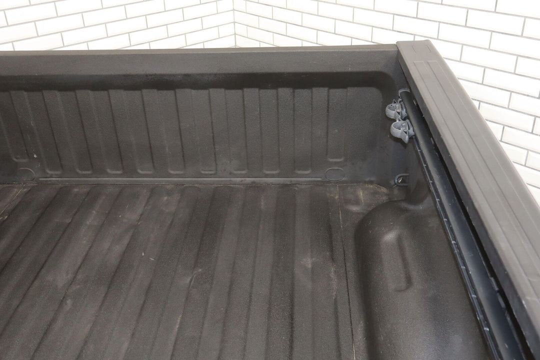 19-23 Ram 1500 Crew Cab 5'7" Bed (Diamond Black PXJ) Sold Bare (Creased)