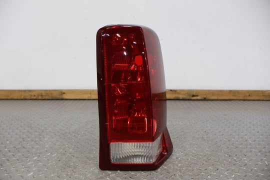 02-06 Cadillac Escalade Right RH Rear OEM Tail Light Lamp (Tested) Solid Mount