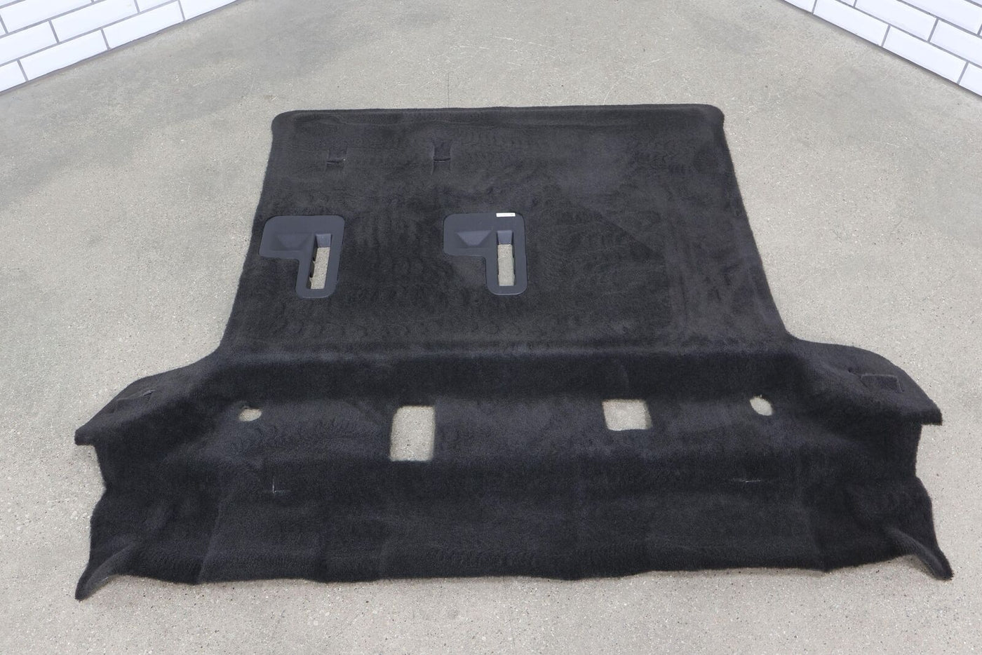 03-07 Hummer H2 OEM SUV Rear Trunk Interior Carpeting (Ebony 482) See Notes