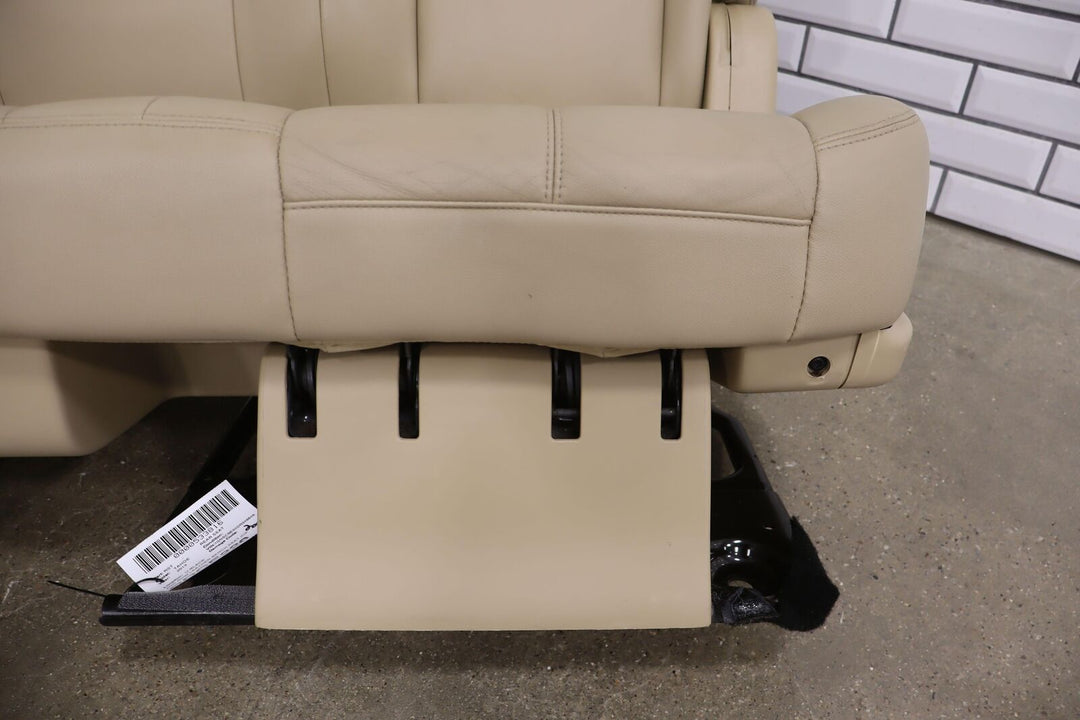 07-14 Tahoe Escalade Yukon (SWB) 2nd Row Leather Bench Seat (A95) Cashmere (333)