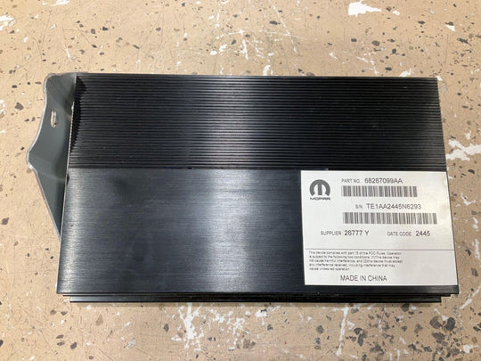 13-20 Ram 1500 (Classic Style) 4 Door Amplifier 68267099AA