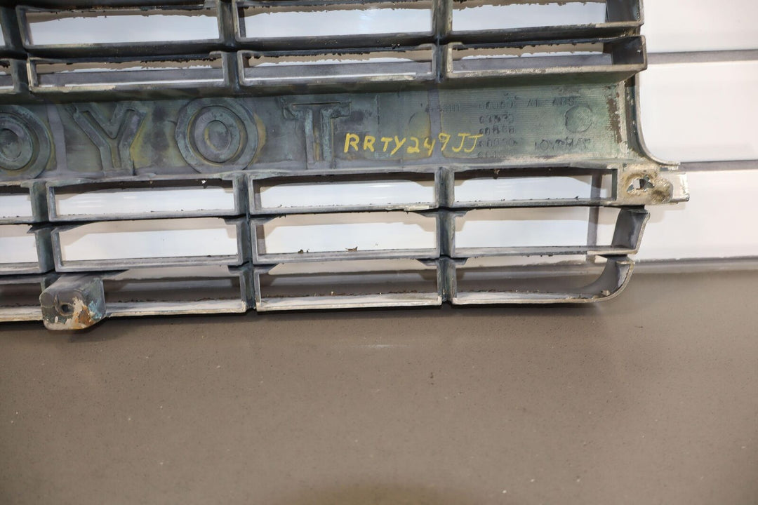 91-94 Toyota Land Cruiser Upper Grille *Peeling/Weathered See ALL Photos*