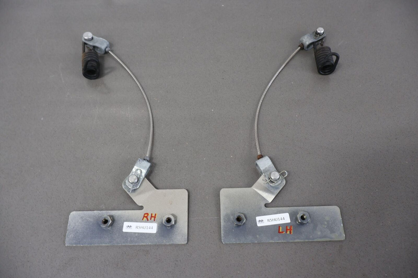 2003-2009 Hummer H2 OEM Pair LH&RH Hood Checks With Mount Brackets