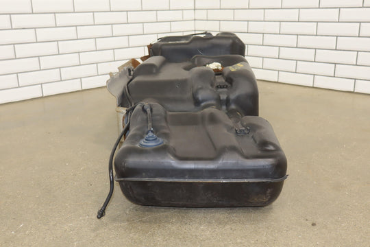 https://i.ebayimg.com/00/s/MTA2N1gxNjAw/z/fKcAAOSwMONnULAs/$_57.JPG?set_id=2