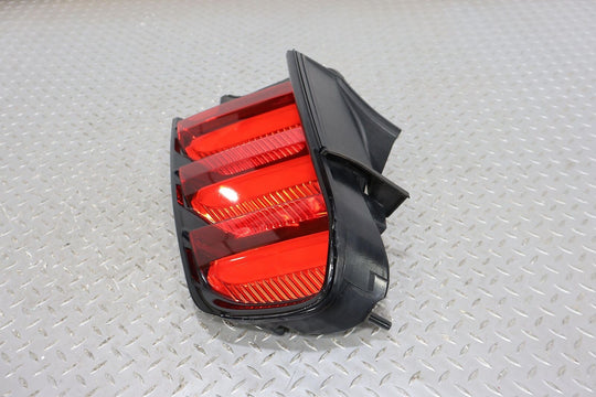 16-17 Ford Mustang GT OEM Pair LH&RH Tail Lights Lamps (Tested) Solid Mount