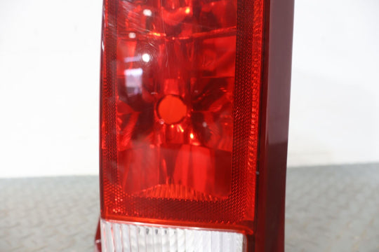 02-06 Cadillac Escalade Short WB Rear Left LH Tail Light Lamp (Tested) OEM