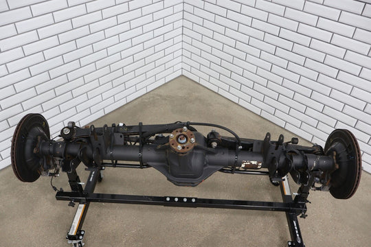 19-23 Ram 1500 Crew Cab New Style Rear axle W/ 3.92 Non-Locking LSD Diff &Brakes