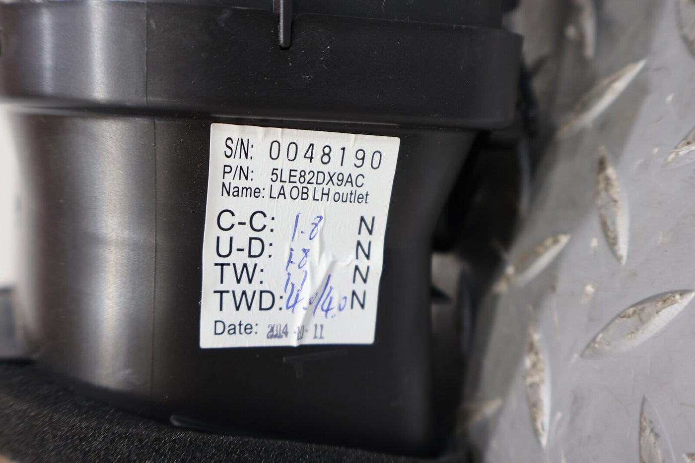 15-20 Dodge Challenger SRT Speedometer & Radio Dash Trim Bezel (1 Broken Tab)