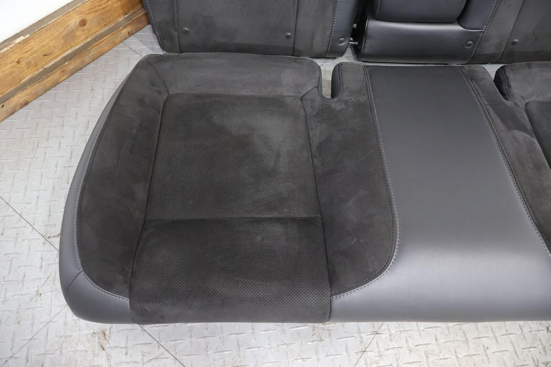 15-22 Dodge Challenger Scat Pack Rear Leather & Suede Seats (Black X9) Lt. Wear