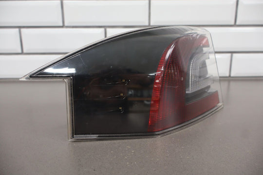 2012-2020 Tesla Model S Driver Left Outer Tail Light (Body Mounted)