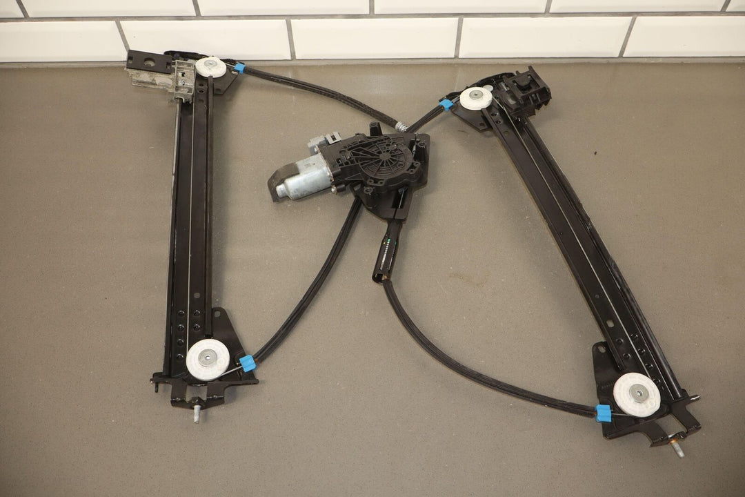 2012-2020 Tesla Model S Passenger Right Front Power Window Regulator/Motor