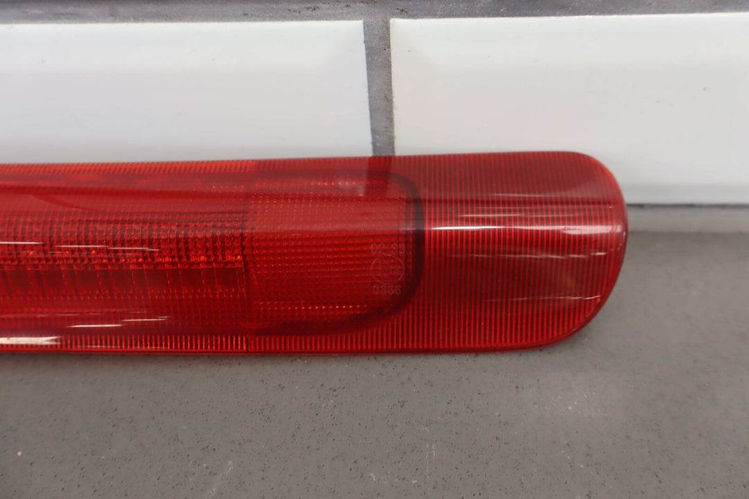 98-07 Lexus LX470 / Land Cruiser OEM 3rd Brake Light LED 8157060062