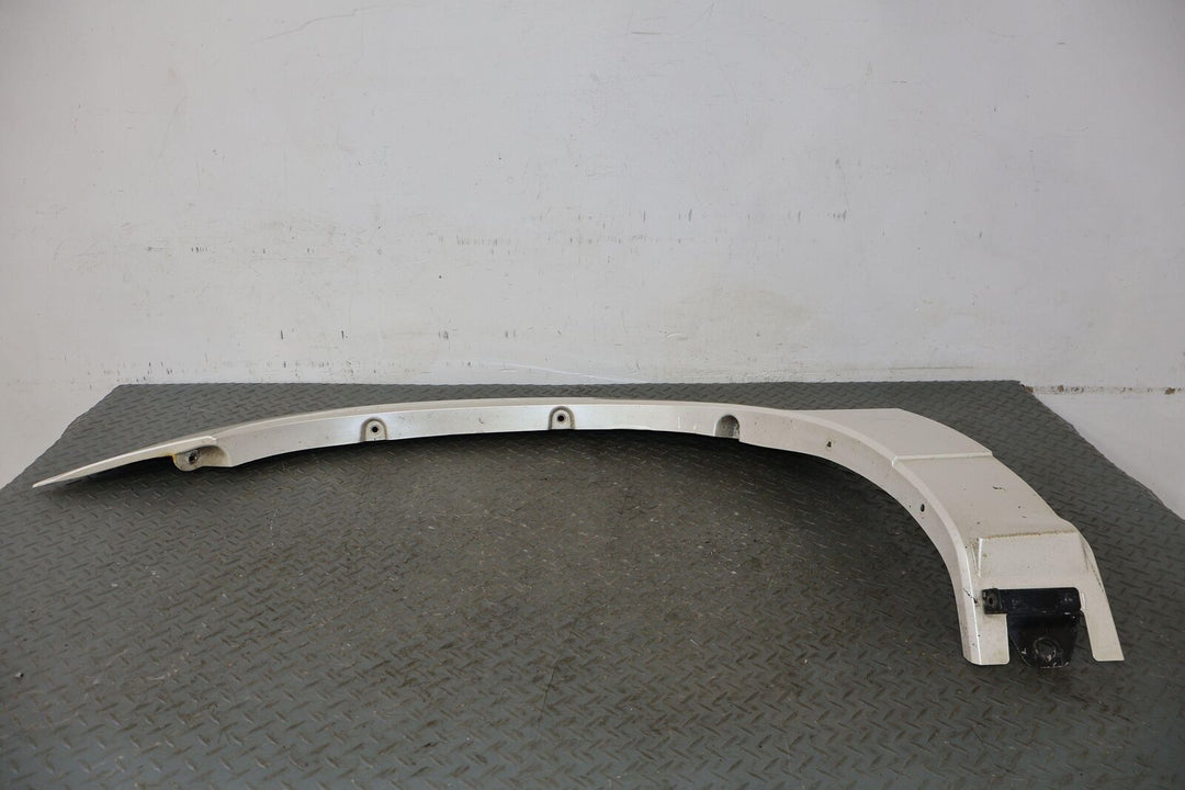 02-06 Cadillac Escalade Driver Left LH Front Fender Flare (White Diamond 98U)