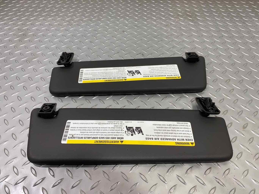 10-15 Chevy Camaro SS Pair Left & Right Illuminated Sun Visors (Jet Black 4AA)