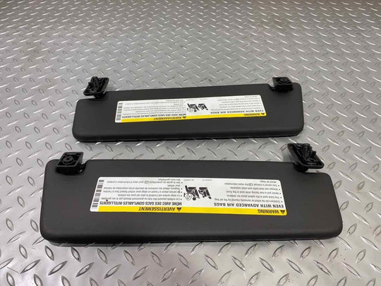 10-15 Chevy Camaro SS Pair Left & Right Illuminated Sun Visors (Jet Black 4AA)