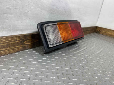 03-04 Hummer H2 Left LH Tail Light Tail Lamp (Body Mounted) OEM Tested