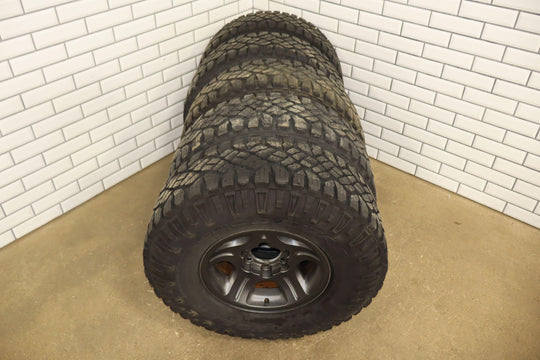 lexus black tires
