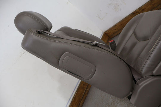 03-06 Chevy Tahoe Escalade Yukon Front Right Passenger Leather Seat (Gray 922)