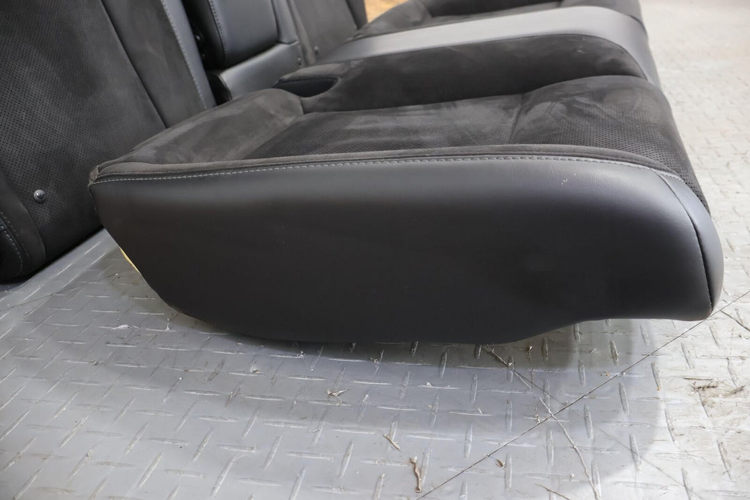 15-22 Dodge Challenger Scat Pack Rear Leather & Suede Seats (Black X9) Lt. Wear