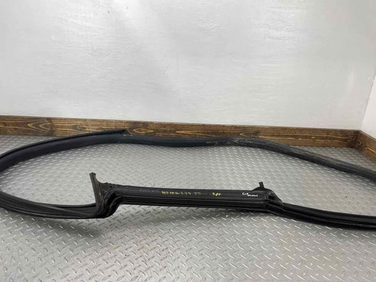 14-17 Maserati Ghibli Right RH Front Door Weather Stripping Gasket Seal