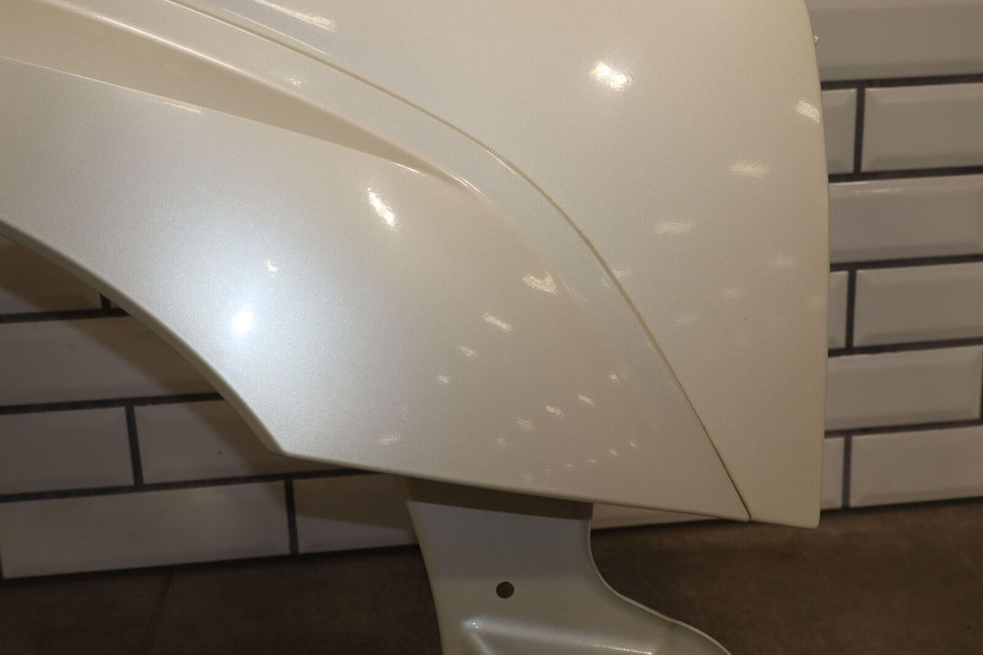 02-06 Cadillac Escalade Right RH Fender with Flare (White Diamond 98U)