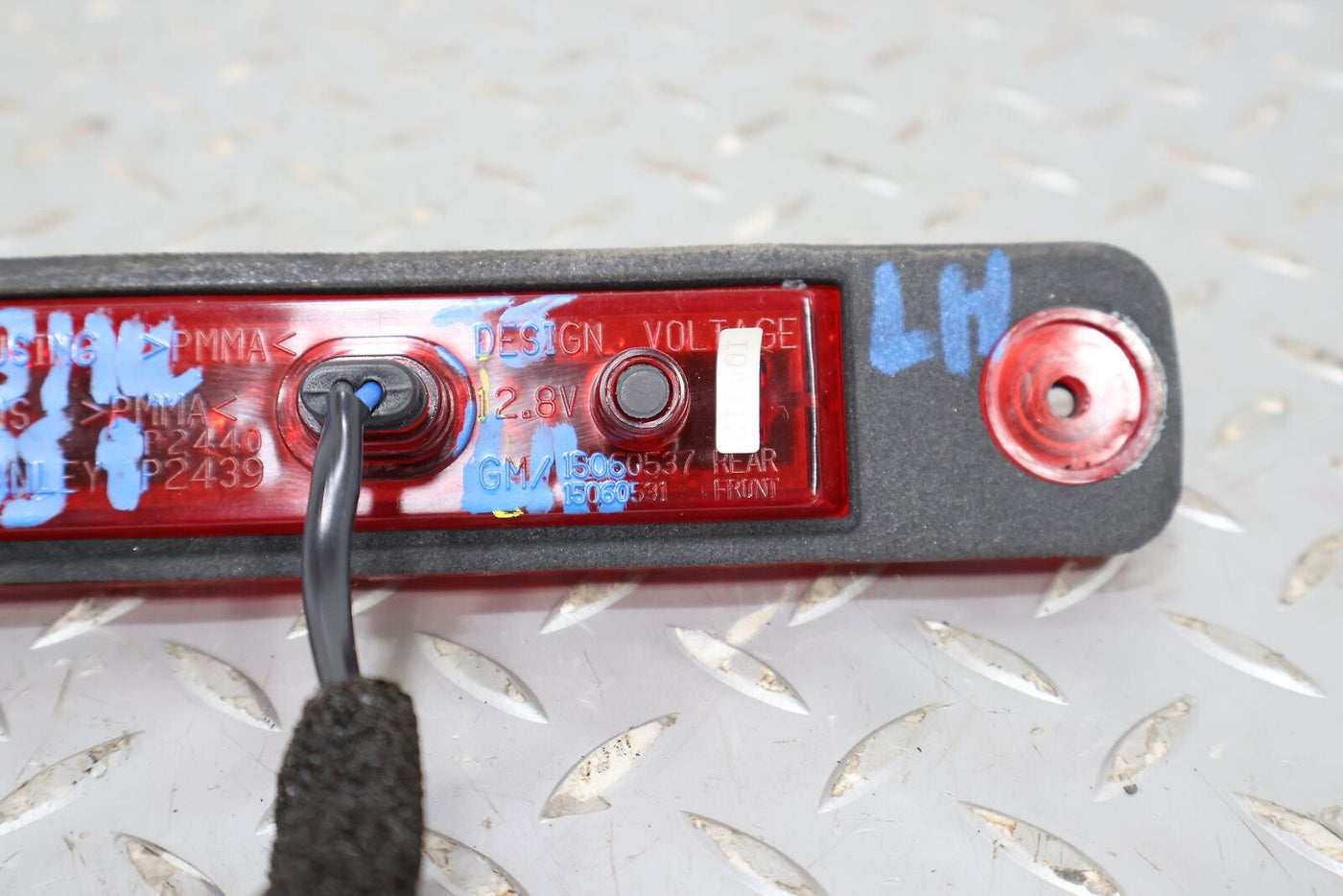 03-09 Hummer H2 Left Rear Red LED Side Marker Light/Lamp OEM